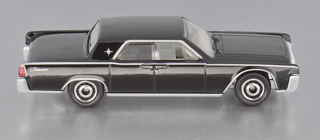 aDSC_6926_1964 Lincoln Continental.jpg