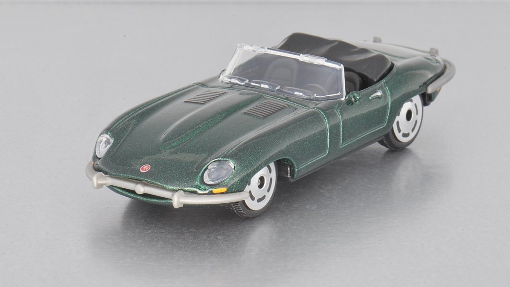 aDSC_7001_Jaguar E-type.jpg