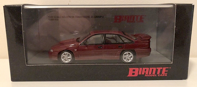 Holden Commodore VN SS Group A Biante 2.jpg