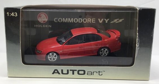 Holden VY AUTOart 3.jpg