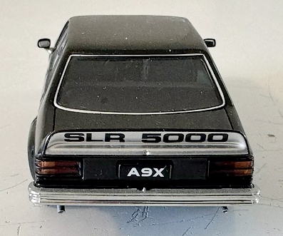 Holden LX Totana SL-R 5000 AUTOart-Biante 2.jpg