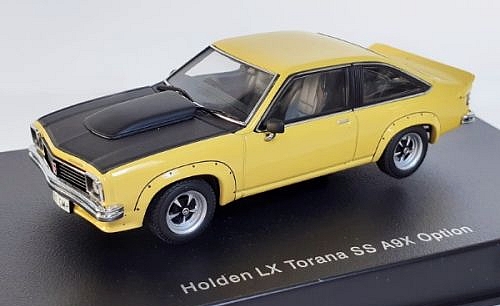 Holden LX Torana SS Hatchback AUTOart - Biante 1.jpg