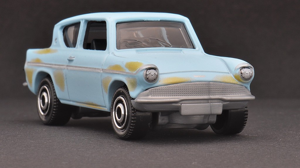 aDSC_8768_1962 Ford Anglia.jpg