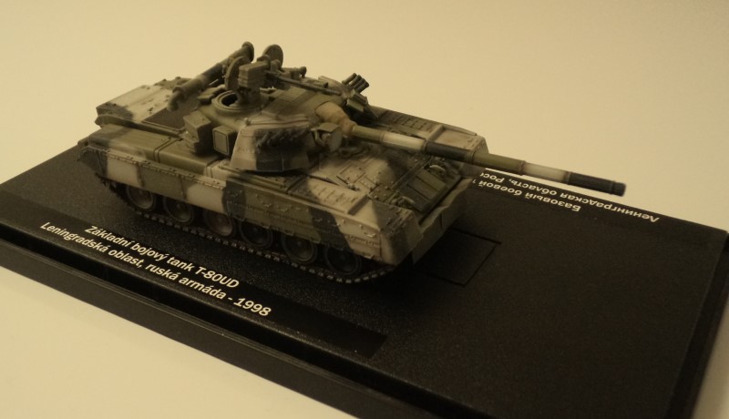 T-80UD.01.jpg