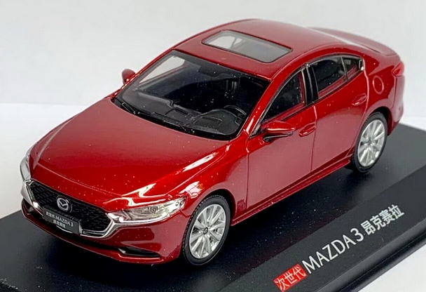 Mazda 3 sedan IV. gen. 1.jpg