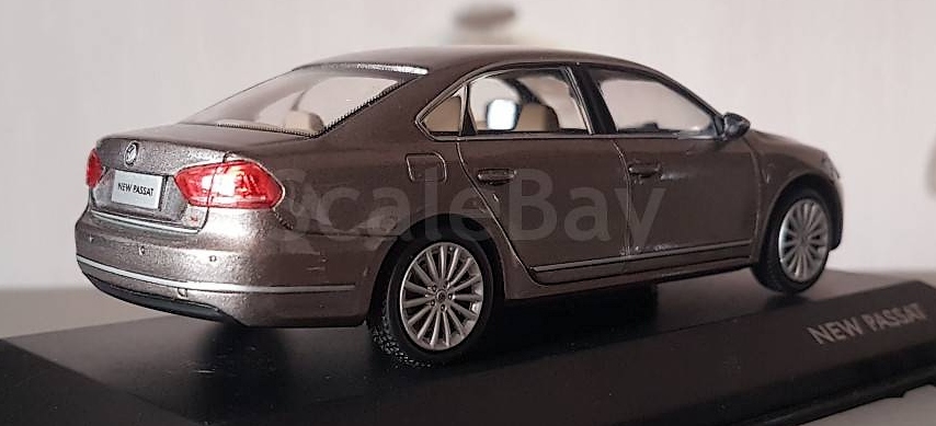 VW New Passat 2.jpg