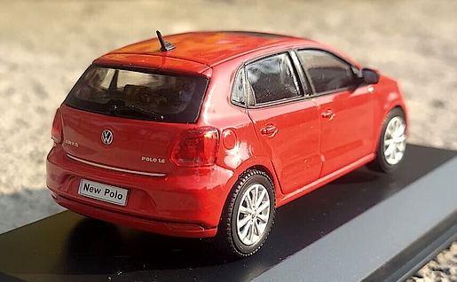 VW Polo V B 2.jpg