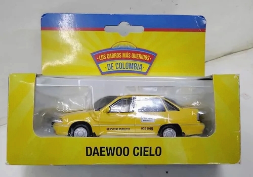 Daewoo Cielo Columbia Taxi 3.jpg