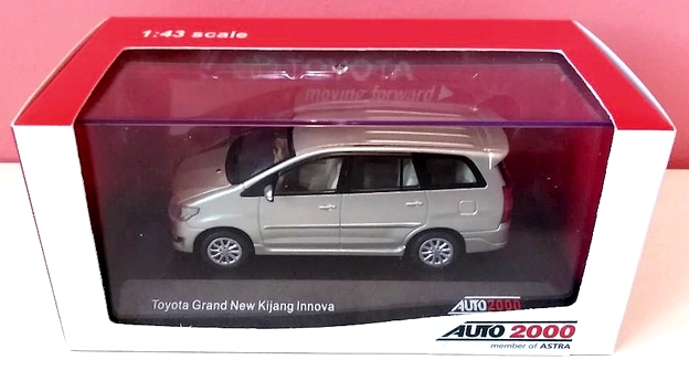 Toyota Kijang Innova I FL 4.jpg