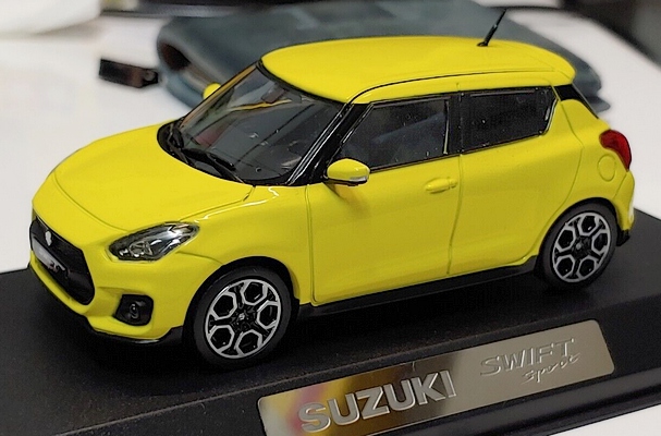 Suzuki Swift Sports 2.gen 1.jpg