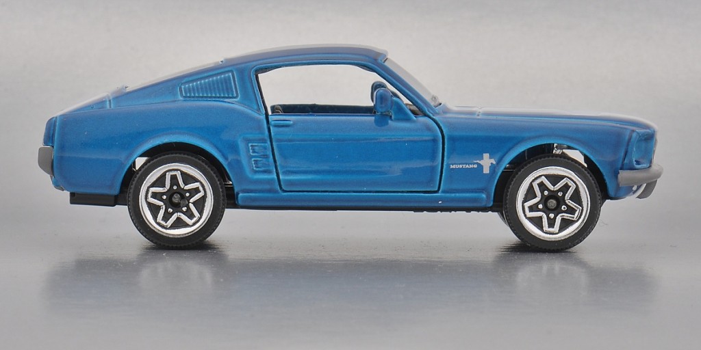 aDSC_4835_Ford  Mustang.jpg