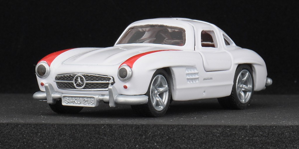 aDSC_4941-40_MB 300SL-Siku.jpg