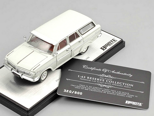 Holden EH kombi Biante RM Toys 4.jpg