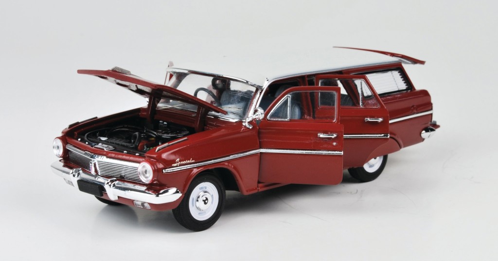 Holden EH kombi Biante RM Toys 3.jpg