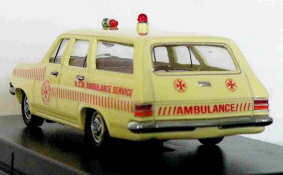 Holden HD Special Station Sedan Ambulance Trax 2.jpg